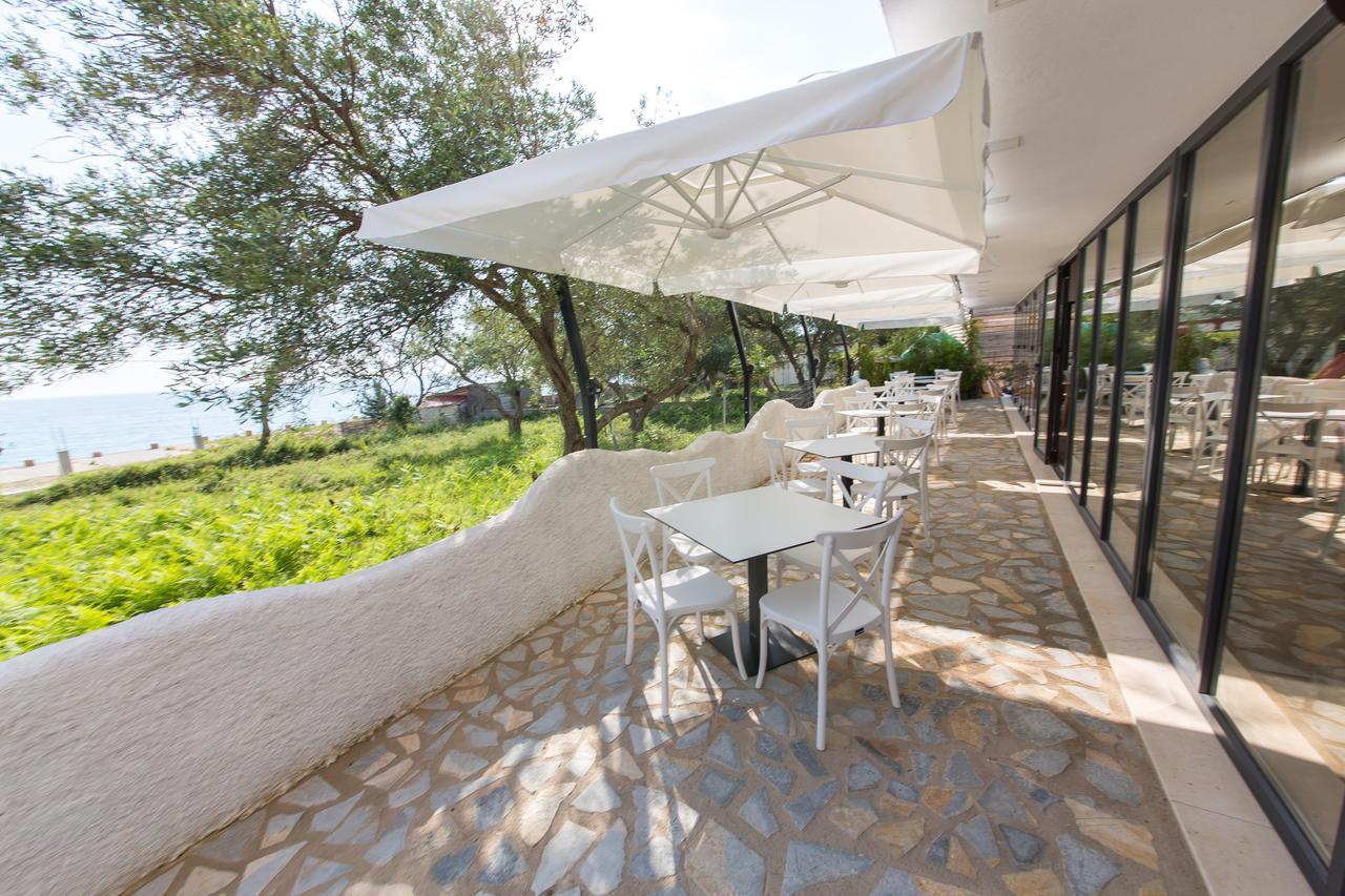 Alban Eco Hotel Dhermi Exterior photo